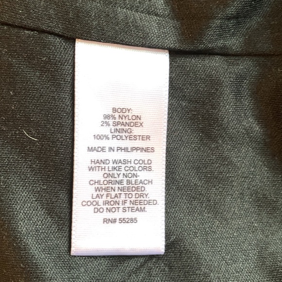 NWOT Lace Top - Picture 7 of 7